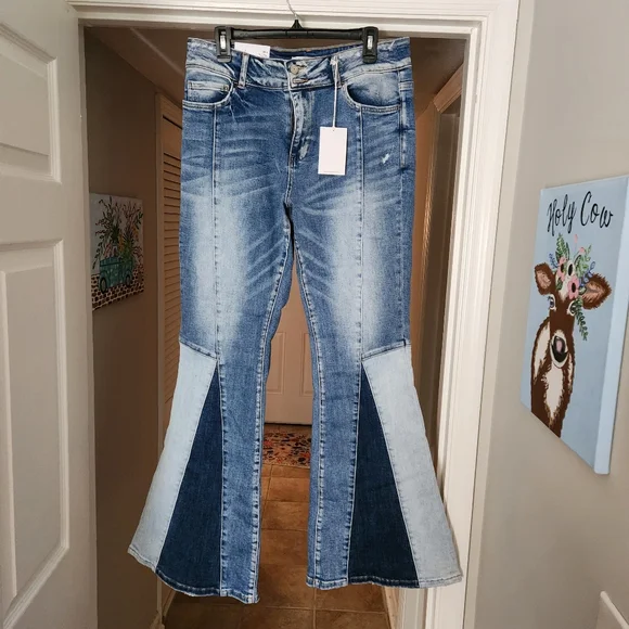 Vervet By Flying Monkey Flare Jeans - 31 - Picture 1 of 2